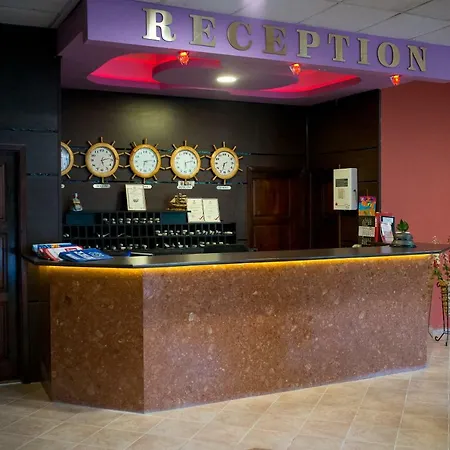 Golden Horn Hotell 3*