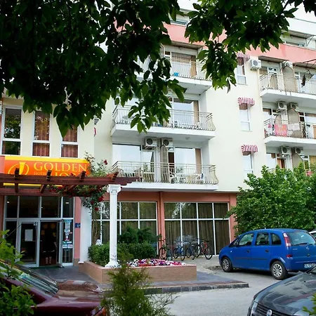 Golden Horn 3*